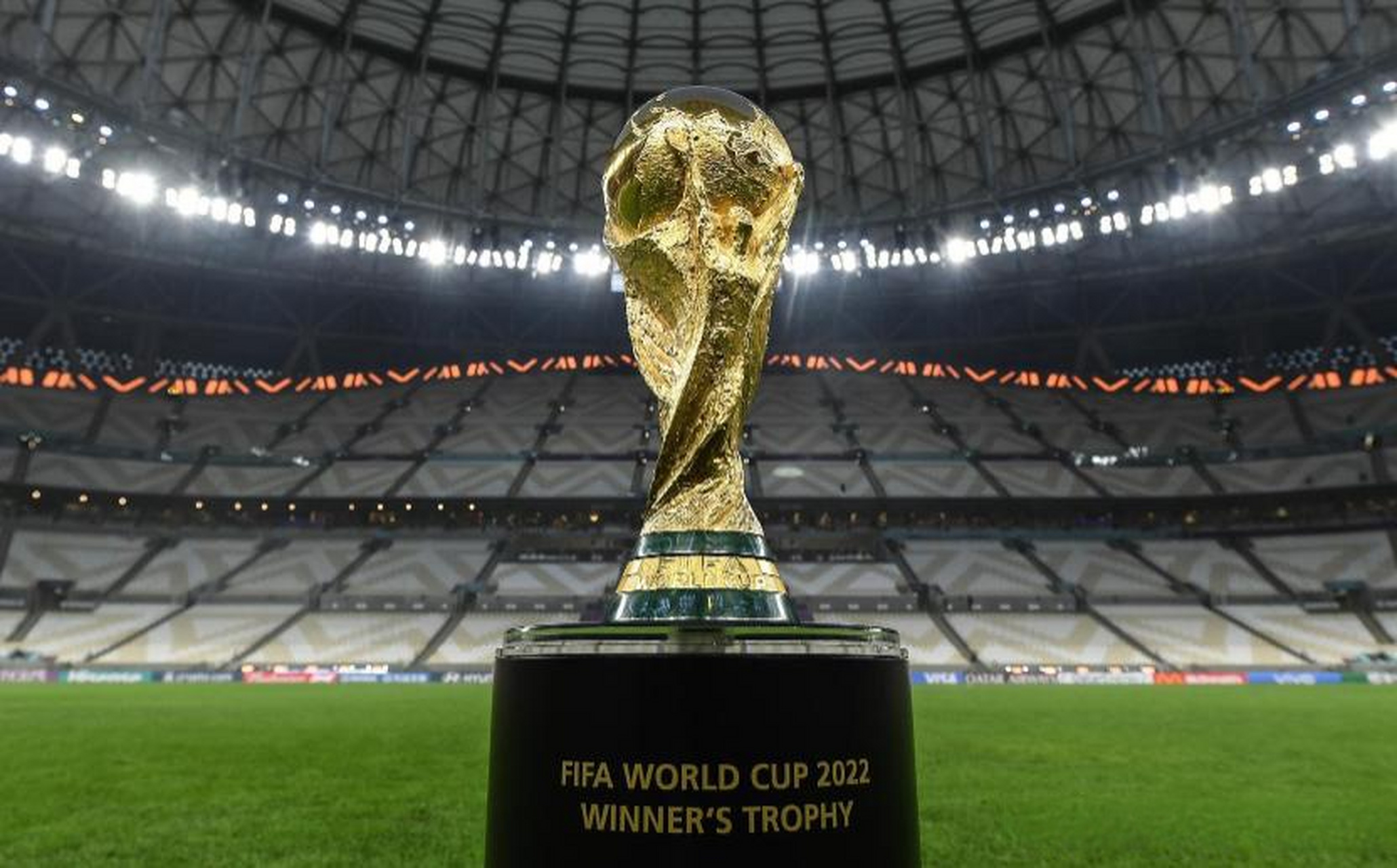 让年轻球员 让年轻球员