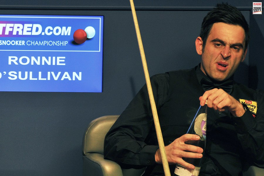 继续在国际 继续在国际